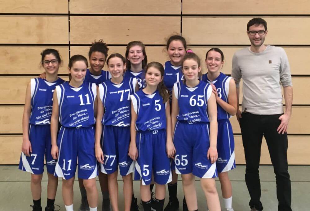 Schloss-Mädels schlagen sich bei WK3-Debut achtbar